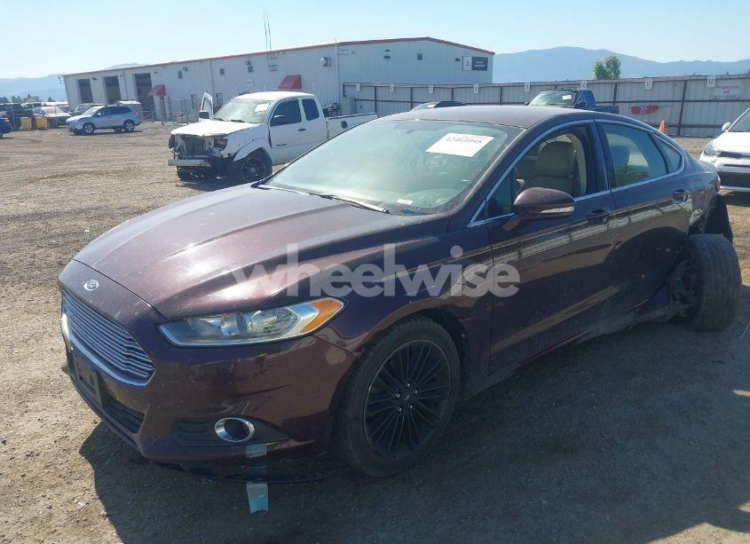 Photo 2 of 2013 Ford Fusion SE (VIN 3FA6P0H99DR328926)