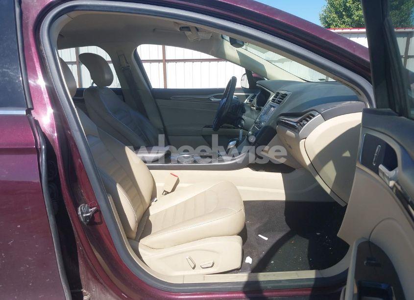 Photo 5 of 2013 Ford Fusion SE (VIN 3FA6P0H99DR328926)