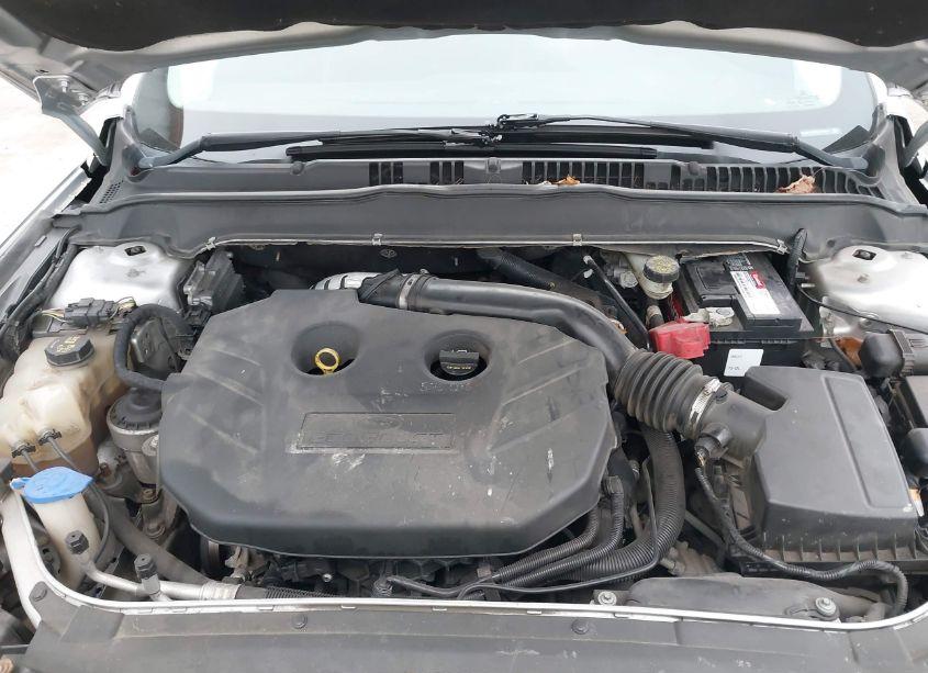 Photo 10 of 2014 Ford Fusion SE (VIN 3FA6P0H99ER186854)