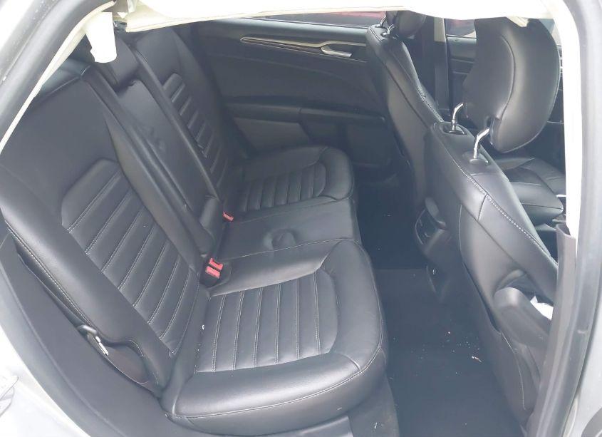 Photo 8 of 2014 Ford Fusion SE (VIN 3FA6P0H99ER186854)