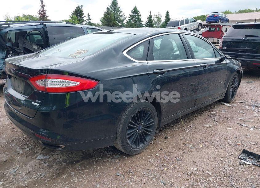 Photo 4 of 2014 Ford Fusion SE (VIN 3FA6P0H99ER239567)