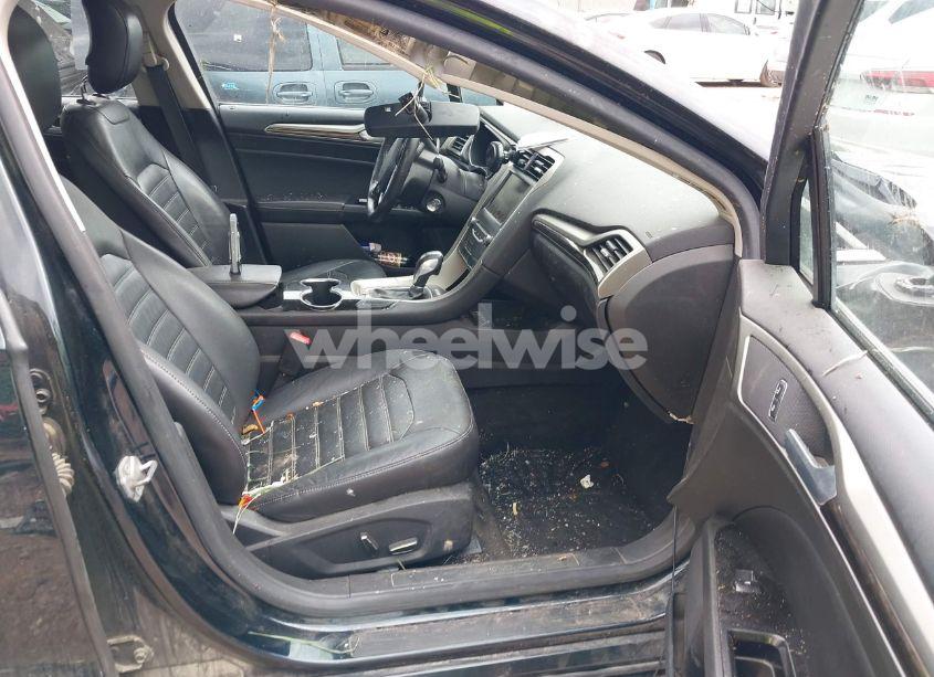 Photo 5 of 2014 Ford Fusion SE (VIN 3FA6P0H99ER239567)