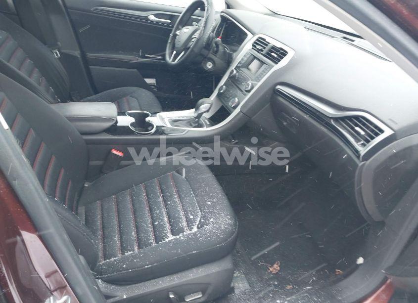 Photo 5 of 2015 Ford Fusion SE (VIN 3FA6P0H99FR112089)