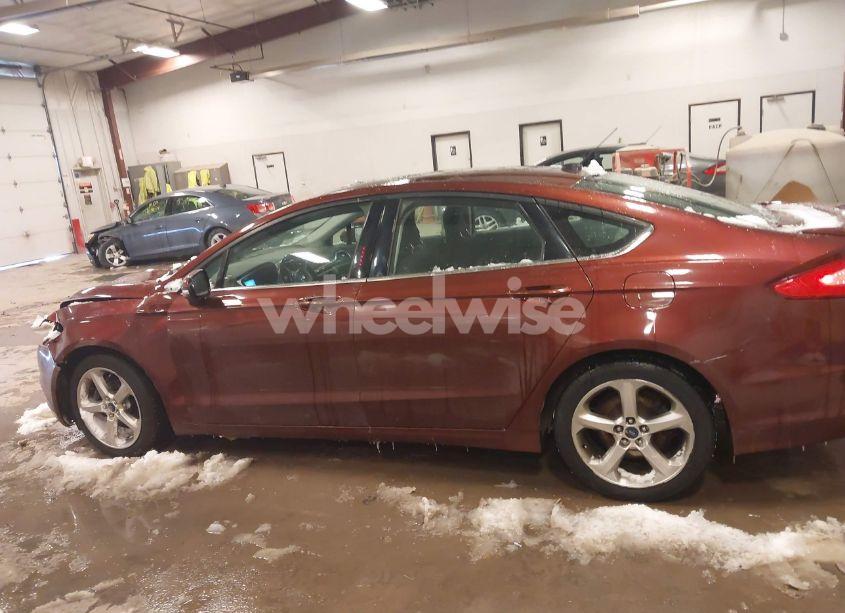 Photo 14 of 2015 Ford Fusion SE (VIN 3FA6P0H99FR117602)