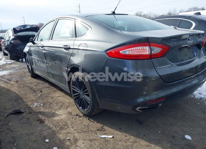 Photo 3 of 2016 Ford Fusion SE (VIN 3FA6P0H99GR267906)