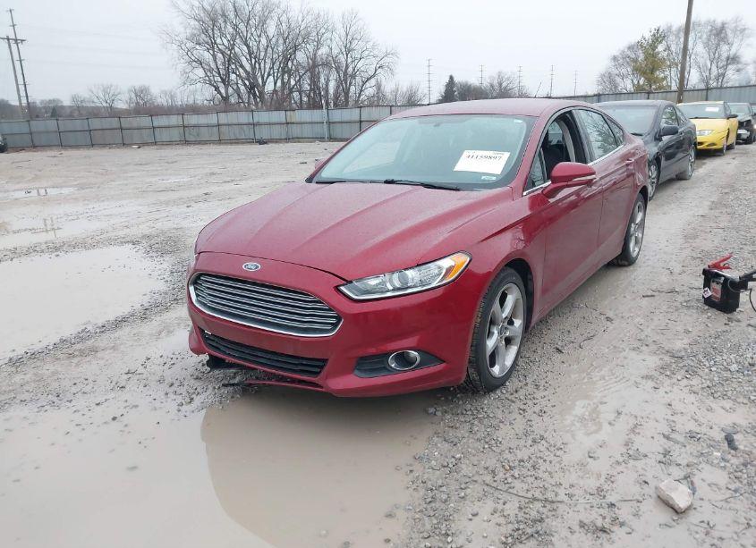 Photo 2 of 2013 Ford Fusion SE (VIN 3FA6P0H9XDR190037)