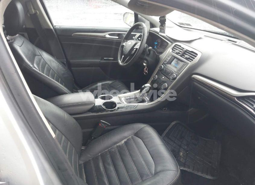 Photo 5 of 2013 Ford Fusion SE (VIN 3FA6P0H9XDR205040)