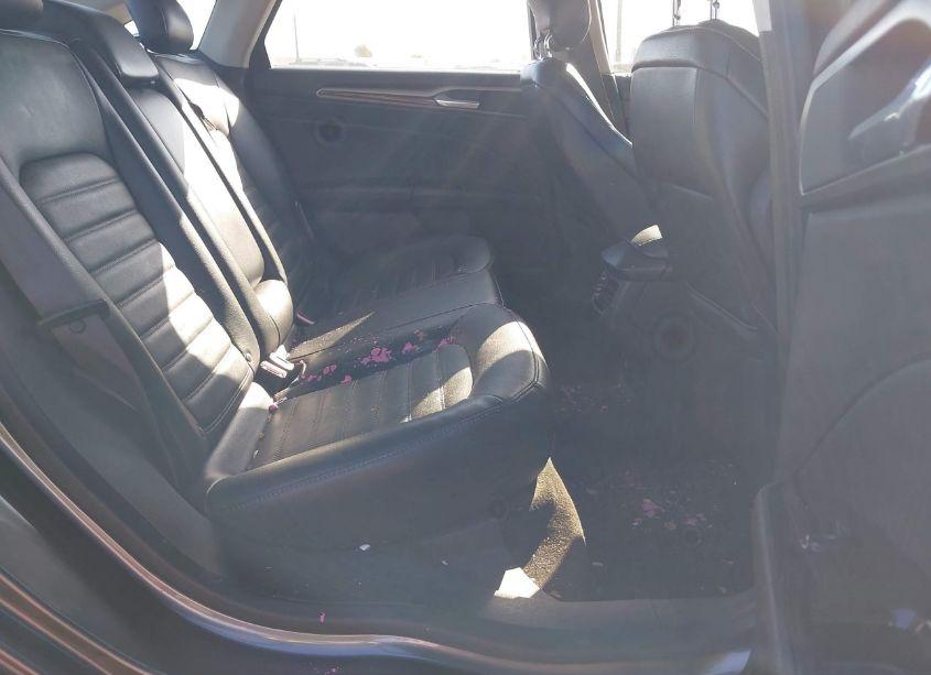 Photo 8 of 2014 Ford Fusion SE (VIN 3FA6P0H9XER163910)