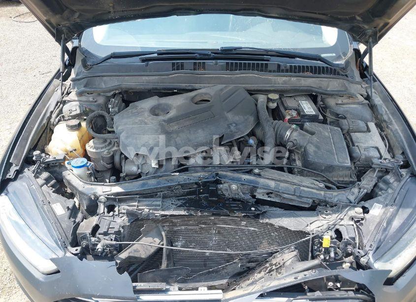 Photo 10 of 2014 Ford Fusion SE (VIN 3FA6P0H9XER264445)