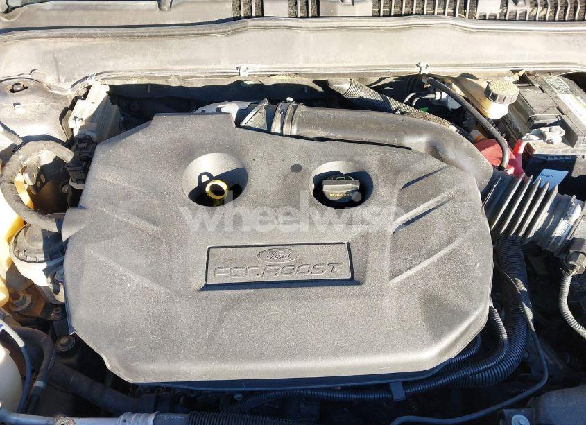 Photo 10 of 2014 Ford Fusion SE (VIN 3FA6P0H9XER278684)