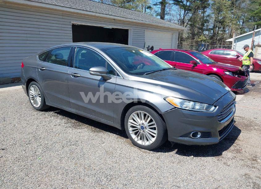 2014 Ford Fusion SE (VIN 3FA6P0H9XER319864) main photo