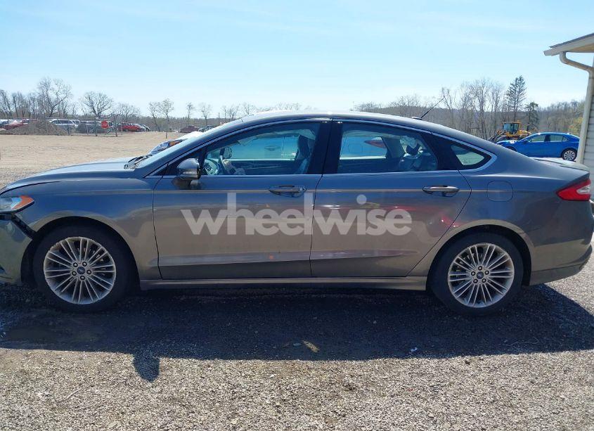 Photo 14 of 2014 Ford Fusion SE (VIN 3FA6P0H9XER319864)