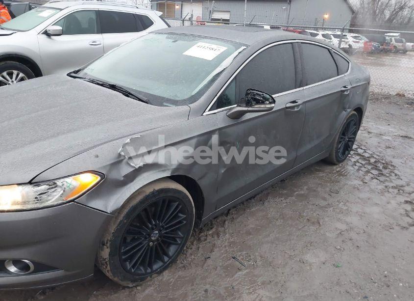 Photo 6 of 2014 Ford Fusion SE (VIN 3FA6P0H9XER328368)