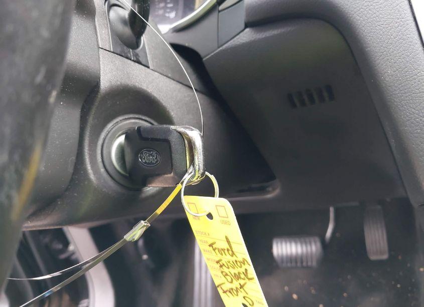 Photo 11 of 2014 Ford Fusion SE (VIN 3FA6P0H9XER328645)