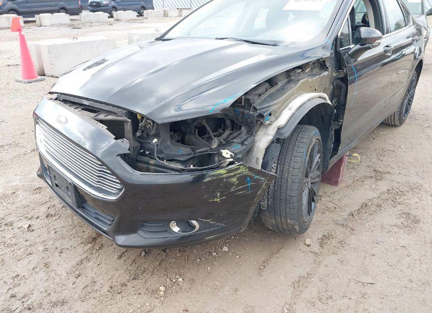 Photo 6 of 2014 Ford Fusion SE (VIN 3FA6P0H9XER328645)