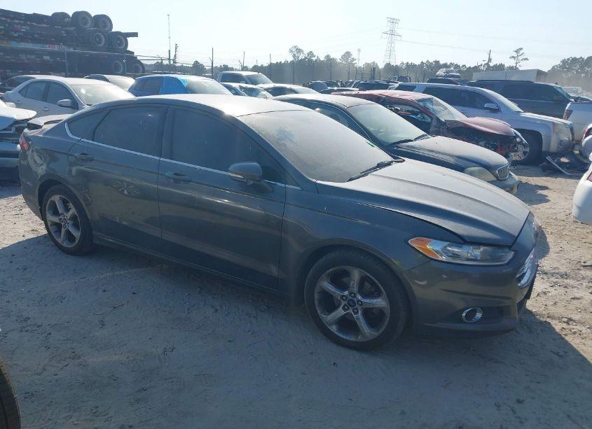 2015 Ford Fusion SE (VIN 3FA6P0H9XFR104762) main photo