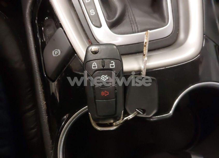 Photo 11 of 2015 Ford Fusion SE (VIN 3FA6P0H9XFR212105)