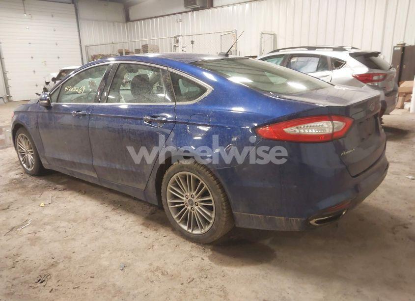 Photo 3 of 2015 Ford Fusion SE (VIN 3FA6P0H9XFR212105)