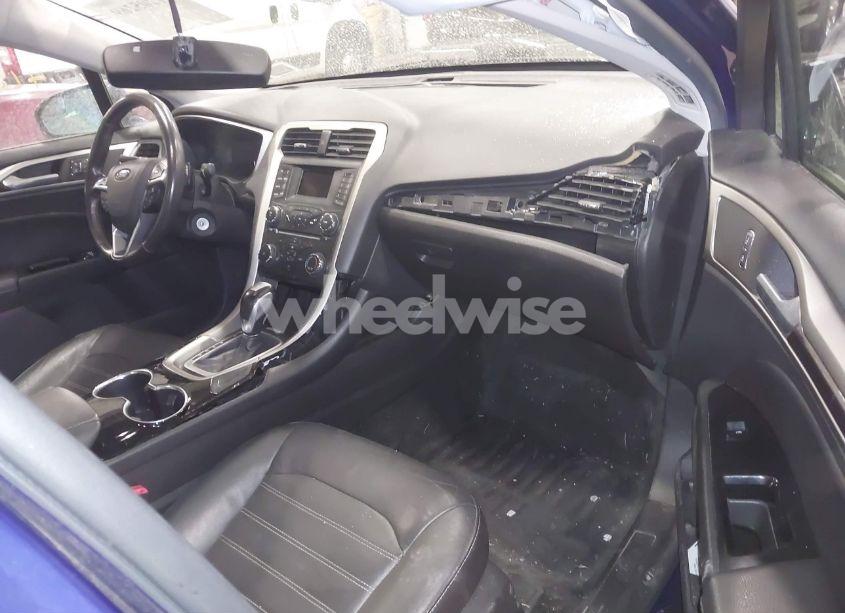 Photo 5 of 2015 Ford Fusion SE (VIN 3FA6P0H9XFR212105)