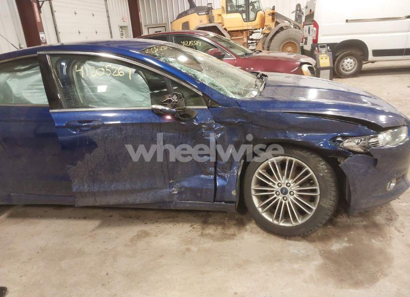 Photo 6 of 2015 Ford Fusion SE (VIN 3FA6P0H9XFR212105)