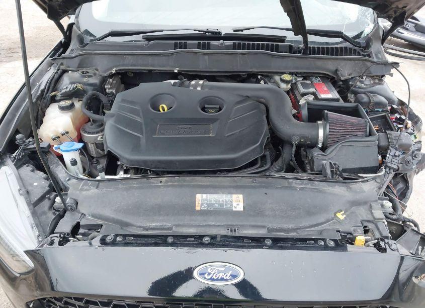 Photo 10 of 2016 Ford Fusion SE (VIN 3FA6P0H9XGR142607)