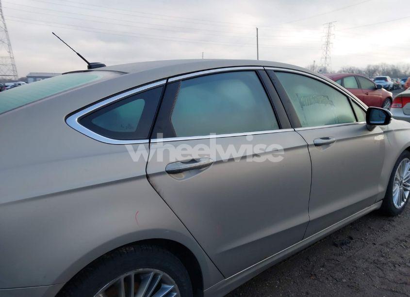 Photo 14 of 2016 Ford Fusion SE (VIN 3FA6P0H9XGR191936)