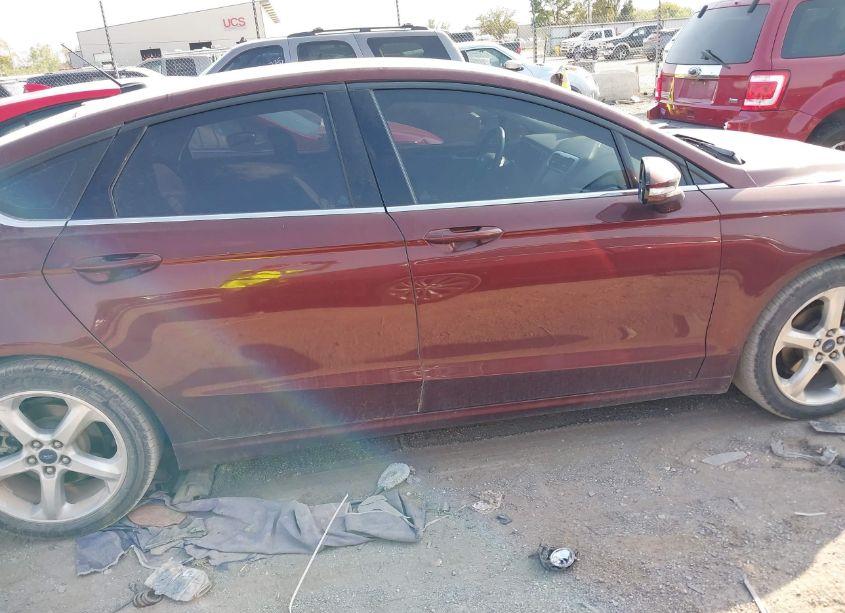 Photo 13 of 2016 Ford Fusion SE (VIN 3FA6P0H9XGR279577)