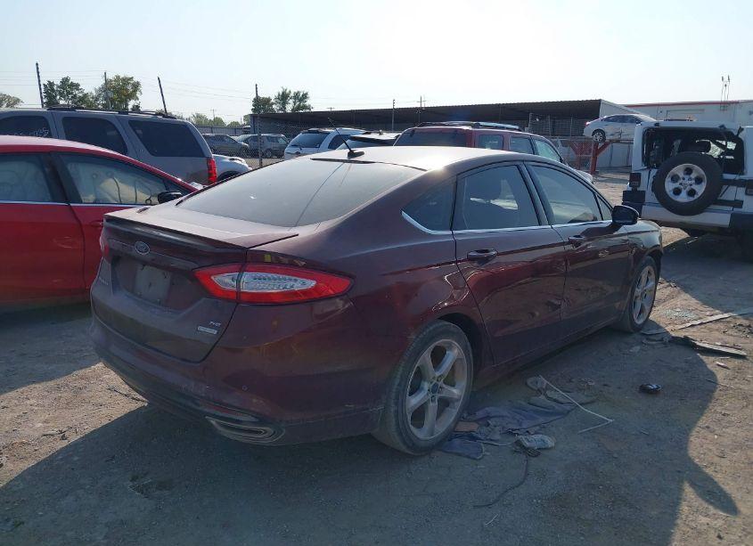 Photo 4 of 2016 Ford Fusion SE (VIN 3FA6P0H9XGR279577)