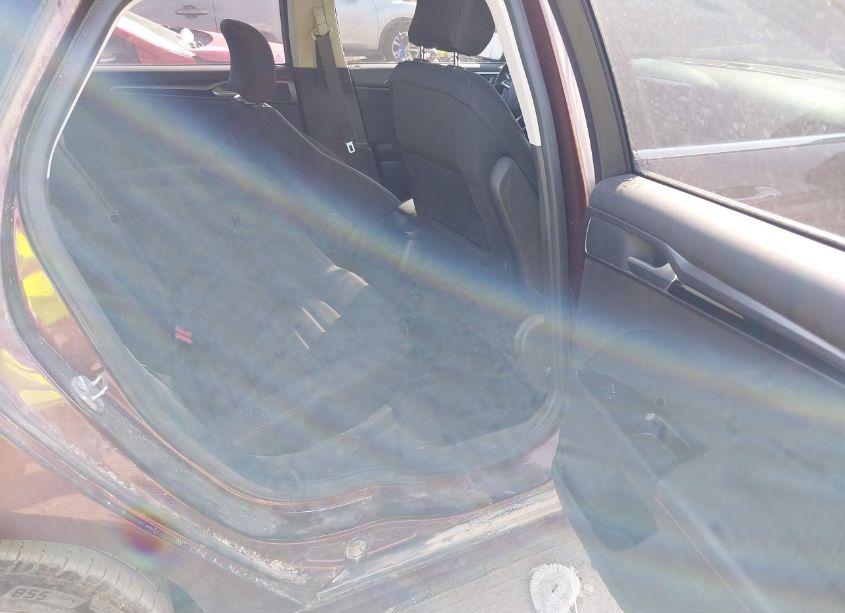 Photo 8 of 2016 Ford Fusion SE (VIN 3FA6P0H9XGR279577)