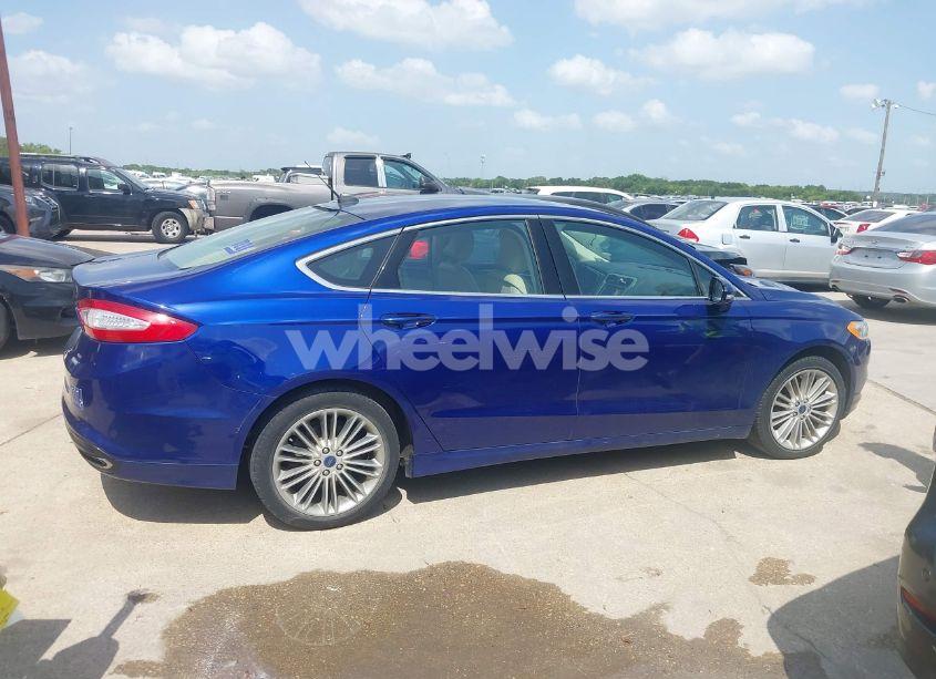 Photo 13 of 2016 Ford Fusion SE (VIN 3FA6P0H9XGR327689)