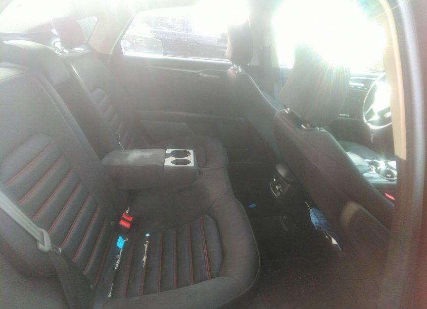 Photo 8 of 2016 Ford Fusion SE (VIN 3FA6P0H9XGR333430)