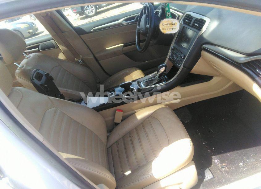 Photo 5 of 2016 Ford Fusion SE (VIN 3FA6P0H9XGR363785)