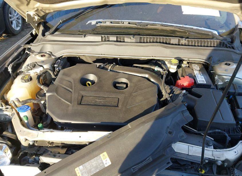 Photo 10 of 2017 Ford Fusion SE (VIN 3FA6P0H9XHR154791)