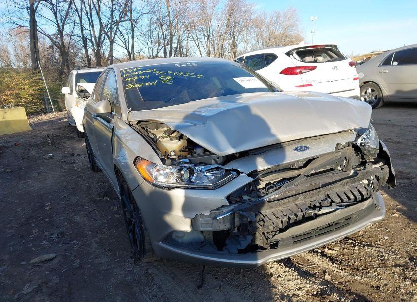 Photo 6 of 2017 Ford Fusion SE (VIN 3FA6P0H9XHR154791)