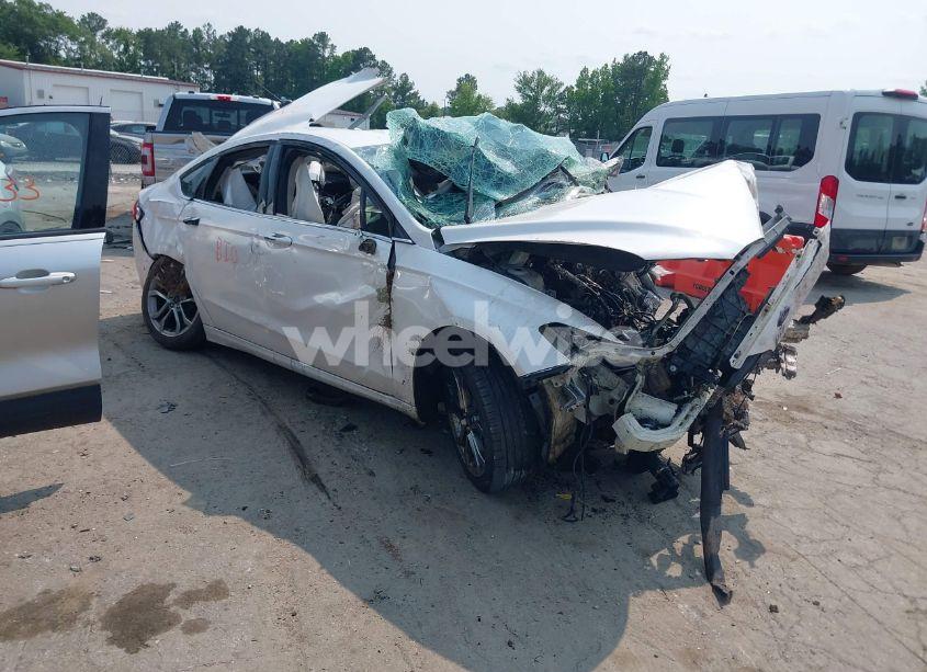 2017 Ford Fusion SE (VIN 3FA6P0H9XHR155021) main photo