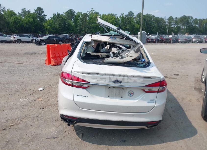 Photo 15 of 2017 Ford Fusion SE (VIN 3FA6P0H9XHR155021)