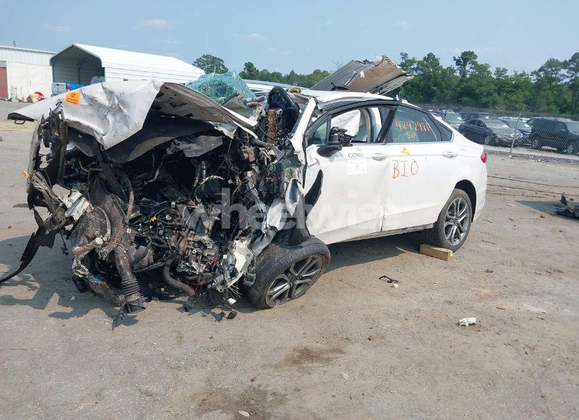 Photo 2 of 2017 Ford Fusion SE (VIN 3FA6P0H9XHR155021)