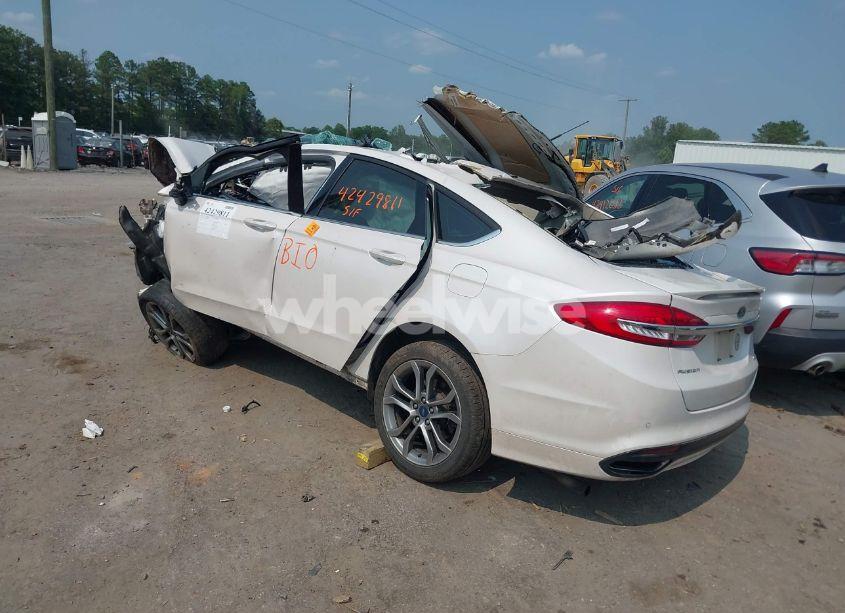 Photo 3 of 2017 Ford Fusion SE (VIN 3FA6P0H9XHR155021)