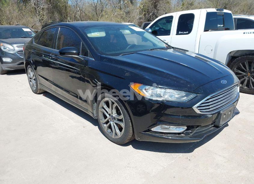 2017 Ford Fusion SE (VIN 3FA6P0H9XHR253790) main photo