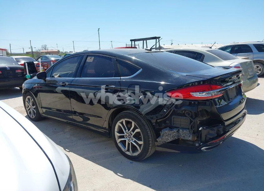Photo 14 of 2017 Ford Fusion SE (VIN 3FA6P0H9XHR253790)