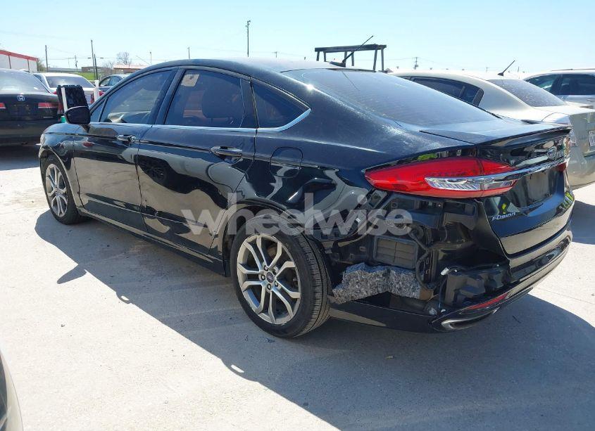 Photo 3 of 2017 Ford Fusion SE (VIN 3FA6P0H9XHR253790)