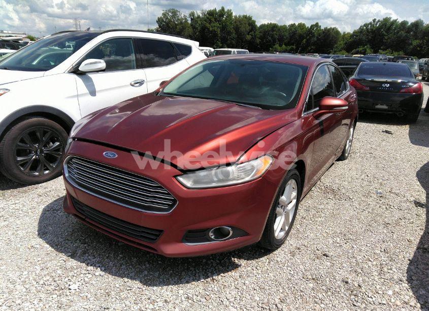 Photo 2 of 2014 Ford Fusion SE (VIN 3FA6P0HD0ER120570)