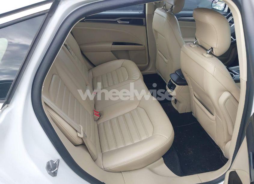 Photo 8 of 2014 Ford Fusion SE (VIN 3FA6P0HD0ER155254)