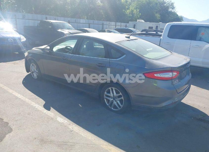 Photo 3 of 2014 Ford Fusion SE (VIN 3FA6P0HD0ER159692)