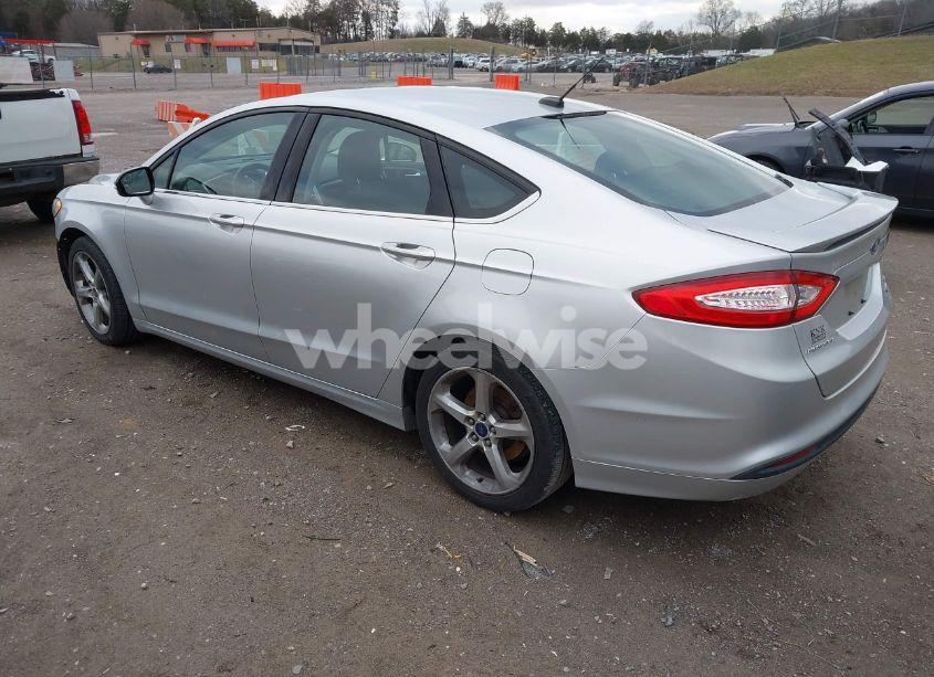 Photo 3 of 2014 Ford Fusion SE (VIN 3FA6P0HD0ER173348)