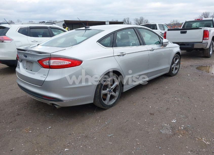 Photo 4 of 2014 Ford Fusion SE (VIN 3FA6P0HD0ER173348)