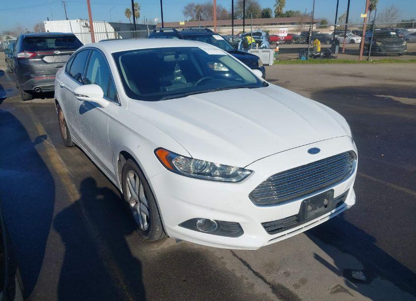 2014 Ford Fusion SE (VIN 3FA6P0HD0ER203335) main photo