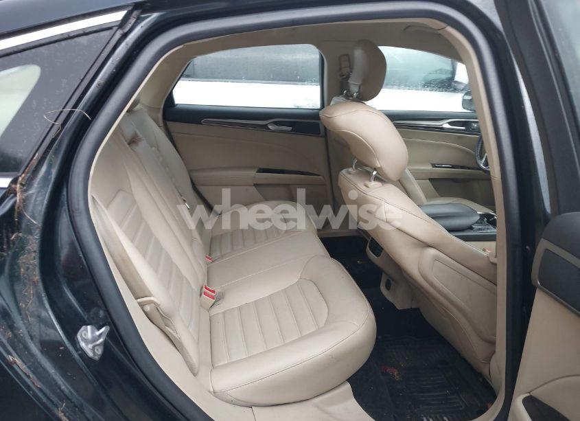 Photo 8 of 2014 Ford Fusion SE (VIN 3FA6P0HD0ER210432)