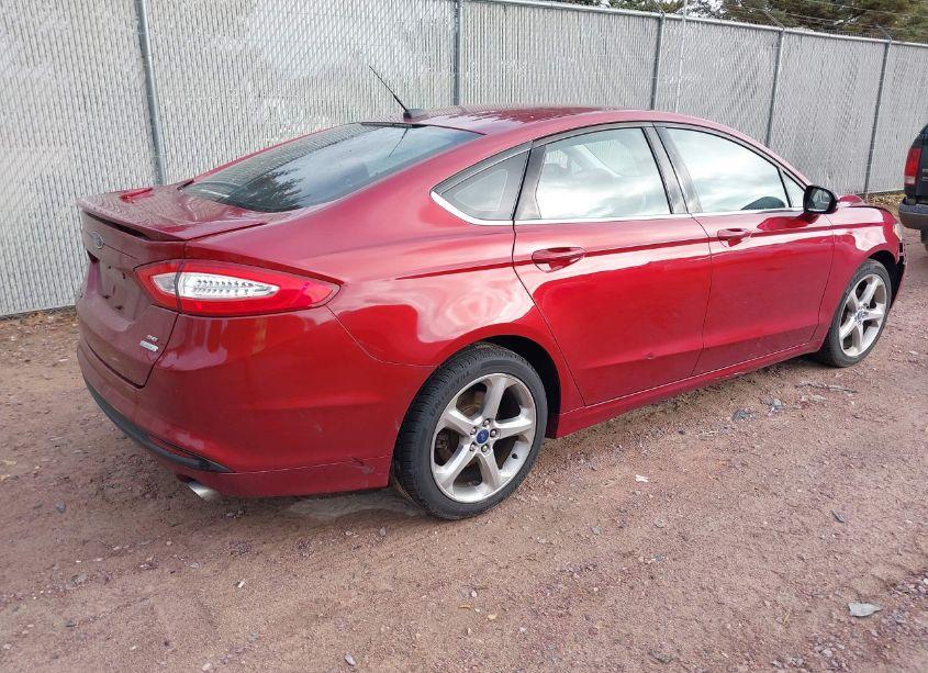 Photo 4 of 2014 Ford Fusion SE (VIN 3FA6P0HD0ER219678)