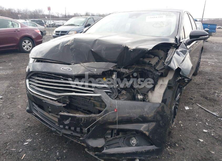 Photo 6 of 2014 Ford Fusion SE (VIN 3FA6P0HD0ER224976)